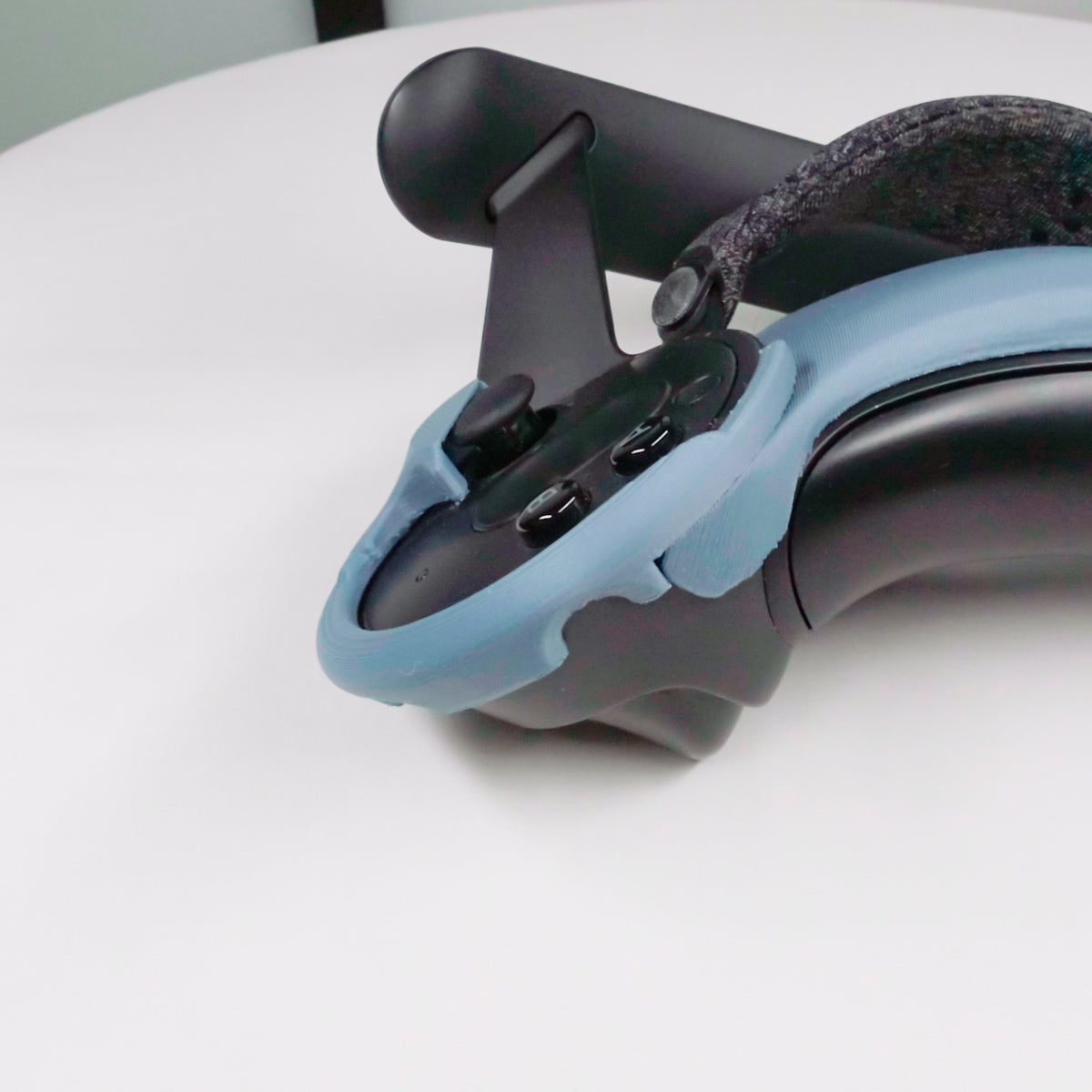 Bumper and thumbstick guard Accessory for Valve Index controller